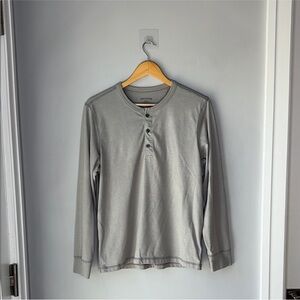 UNTUCKit Long Sleeve Henley Shirt Gray